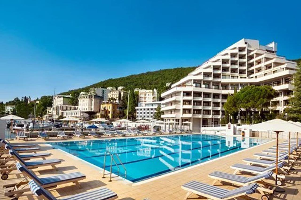 Hotel Kristal - Liburnia Opatija Luaran gambar